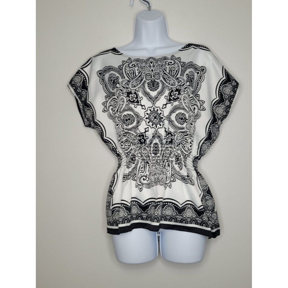 Y2k Amy wear black white dark boho print geometric print satin going out top m